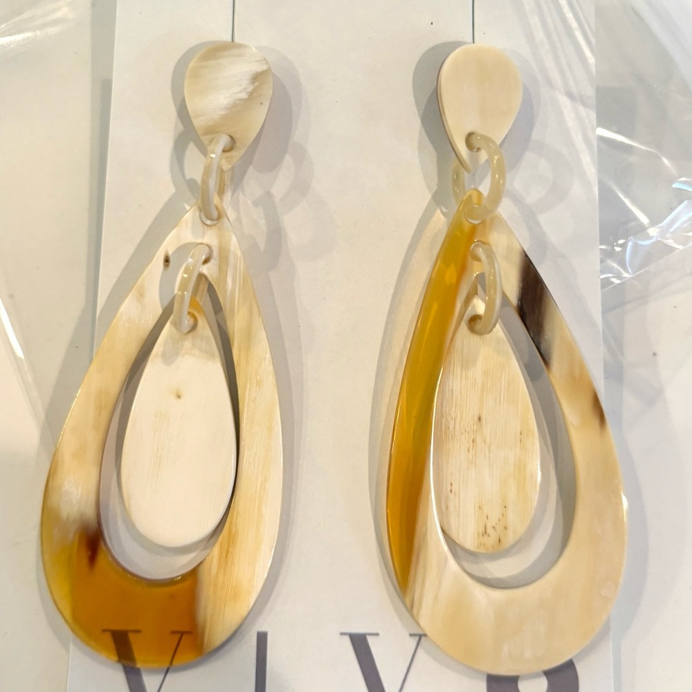 Vivo Cream and Brown Teardrop Earrings
